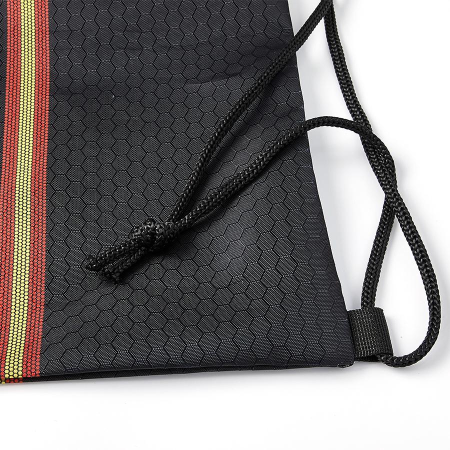 運動拉縄束口背囊【黑色】