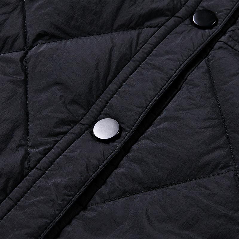 Women's short down jacket (black/off-white)