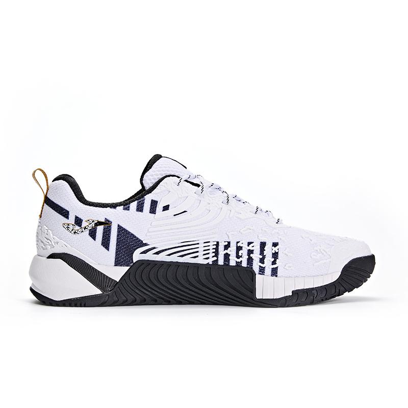 Men's casual sports shoes THUNDER