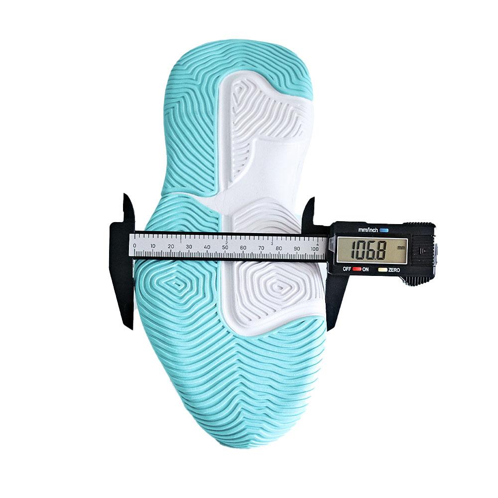 童裝藍球鞋 LAVA