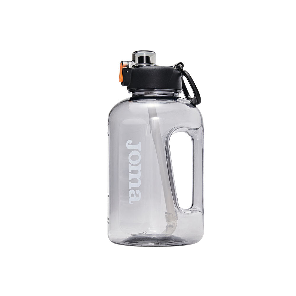 sports bottle