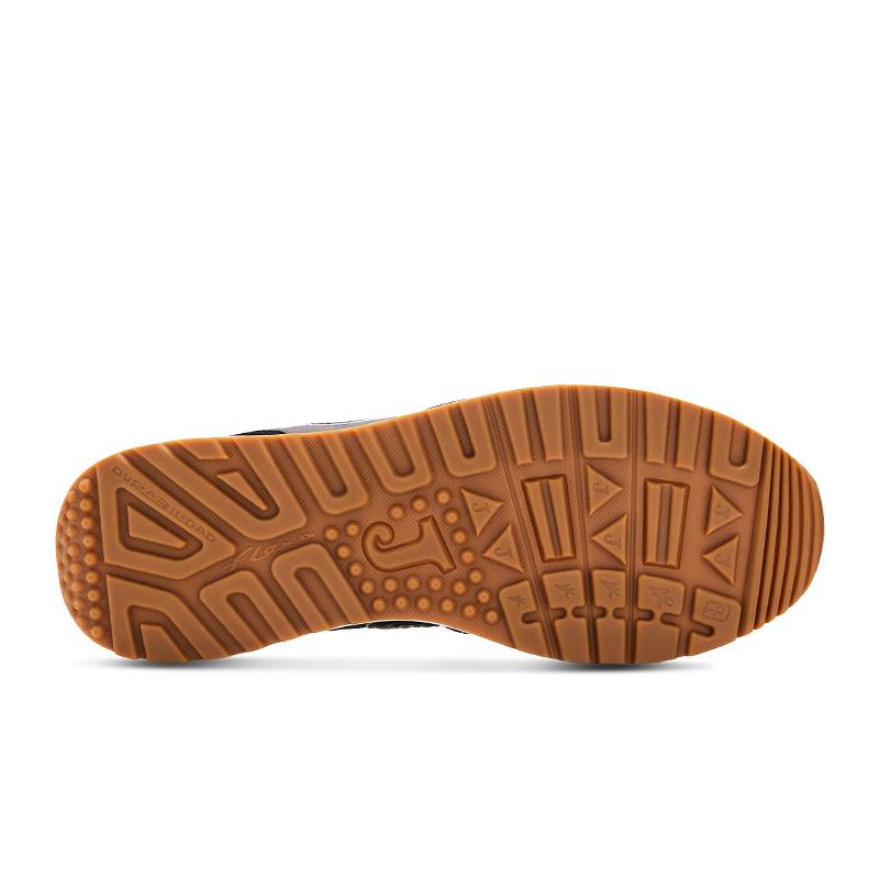 retro casual shoes