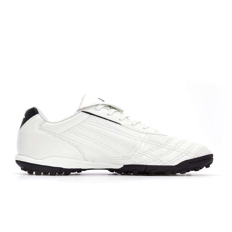 成人袋鼠皮碎釘足球鞋 COLOR RETRO - TF 【白色】