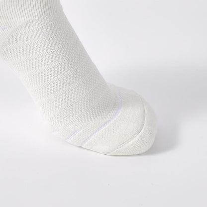 Mid-calf basketball socks [white] 