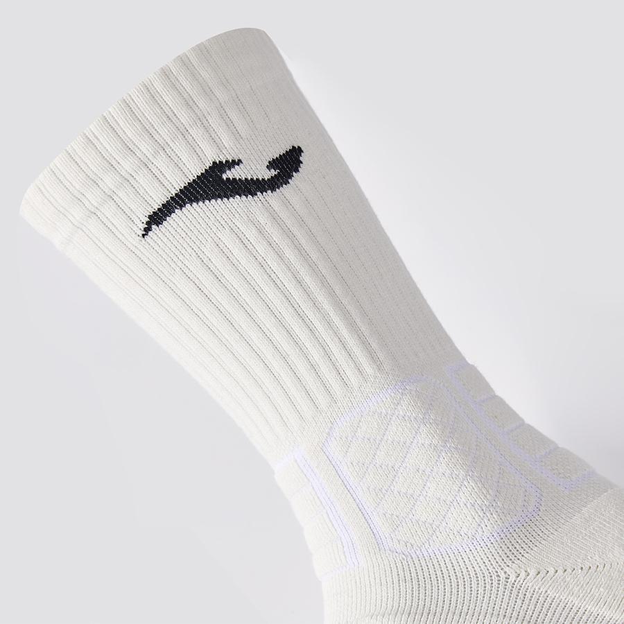 Mid-calf basketball socks [white] 