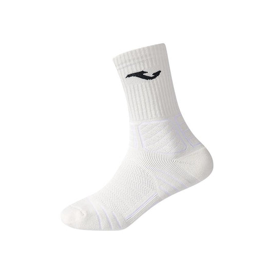 Mid-calf basketball socks [white] 