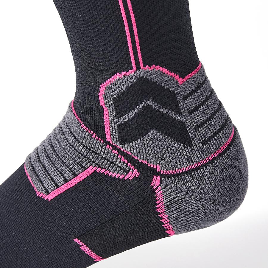 Anti-slip mid-calf football socks [black]