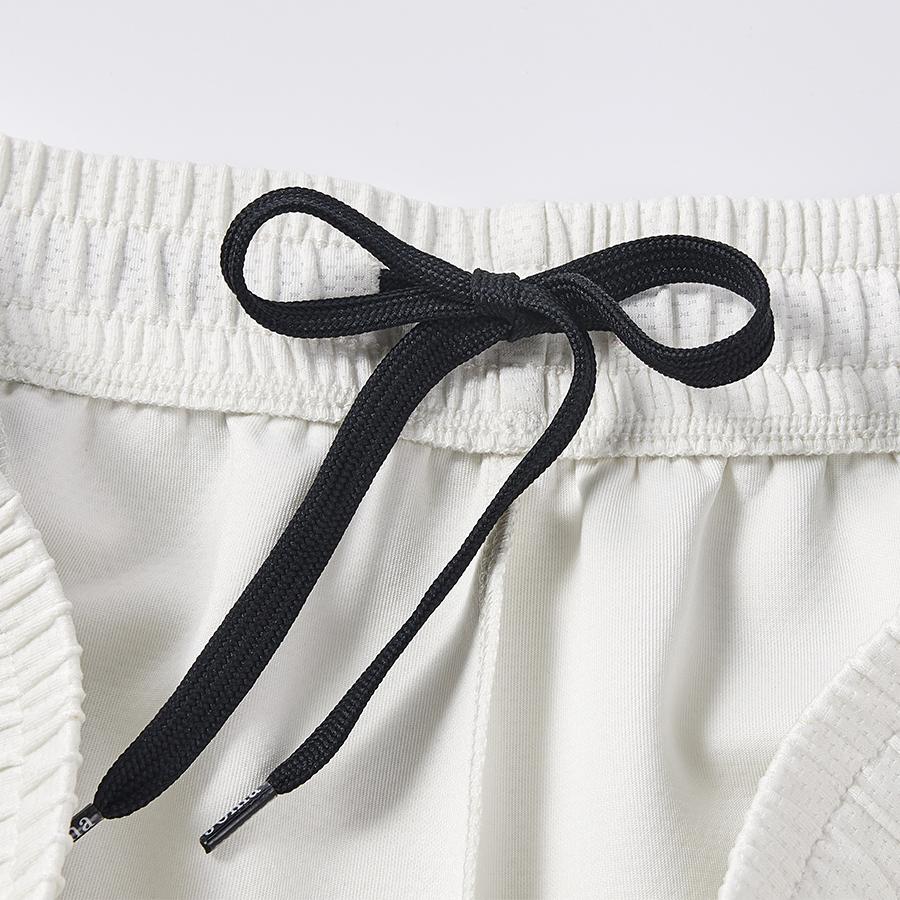 Men's fashionable knitted sports shorts [off-white]