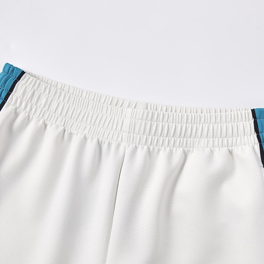 Men's fashionable knitted sports shorts [off-white]