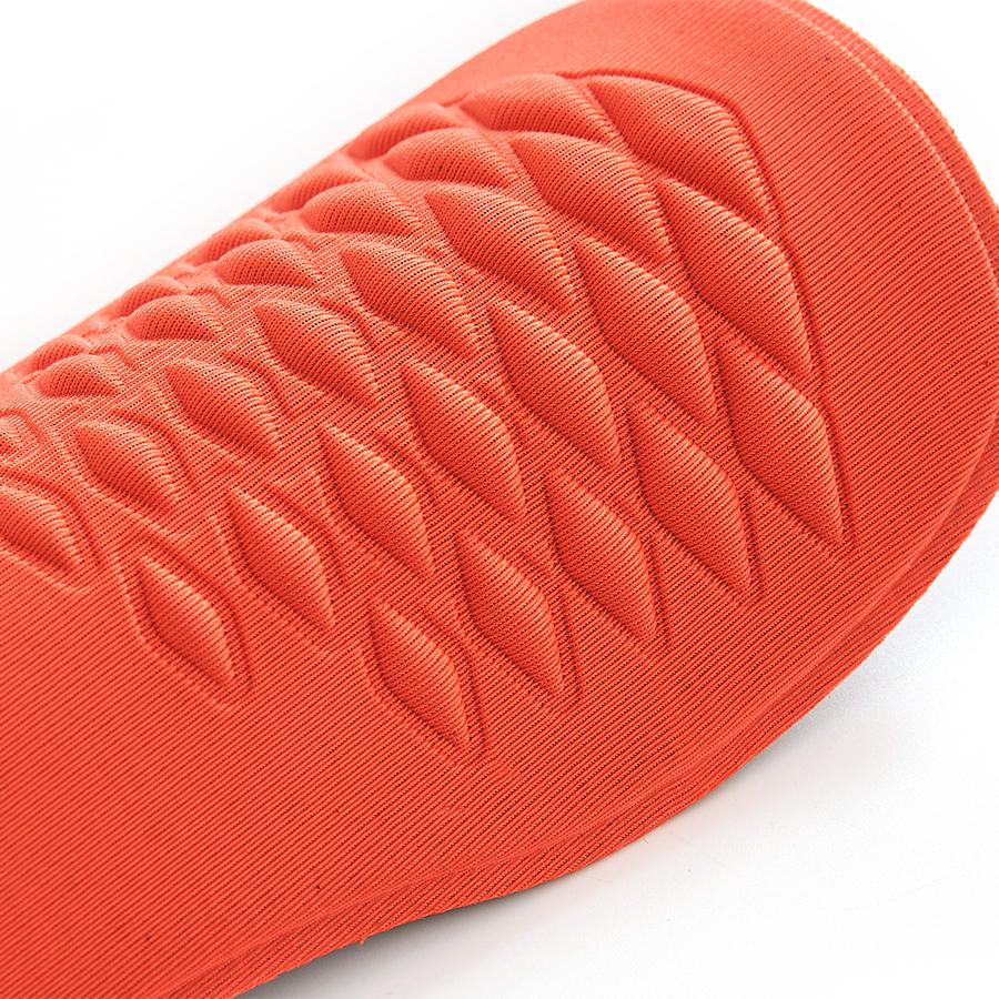 Professional Soccer Soccer Leg Guards [Orange] 