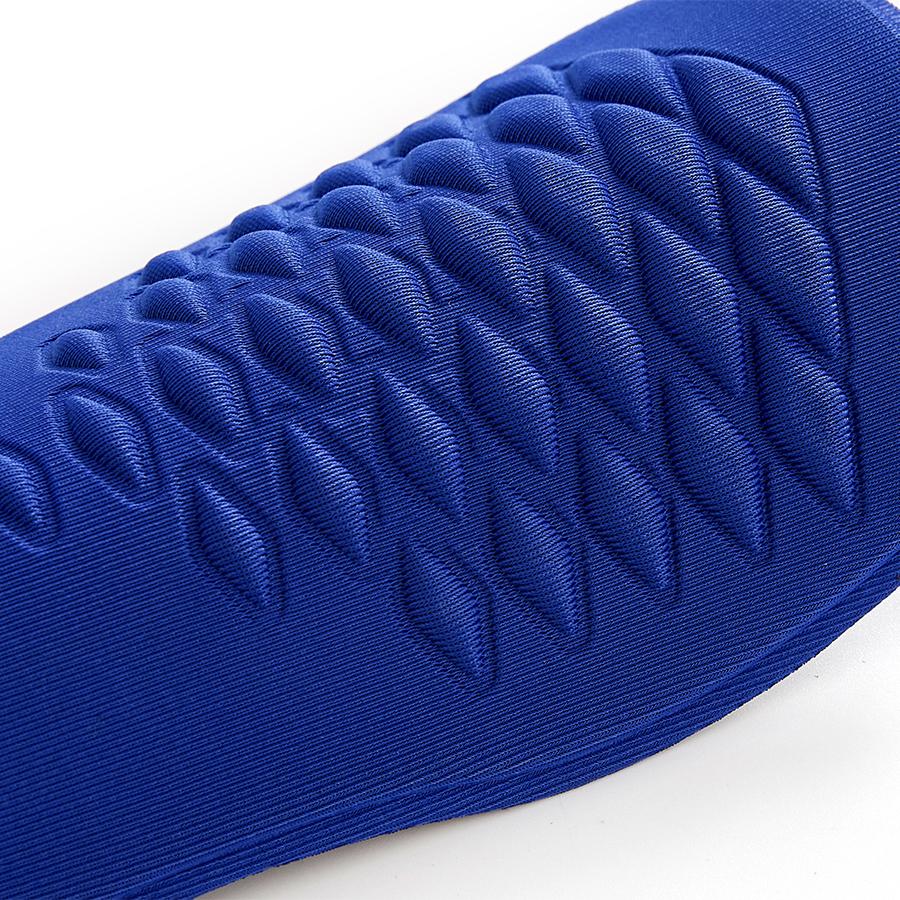 Professional Soccer Soccer Leg Guards [Blue]