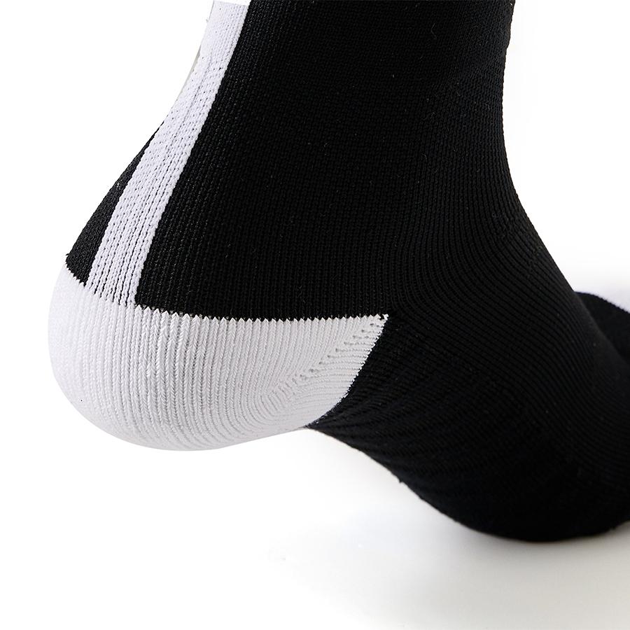 Professional football socks [black] 