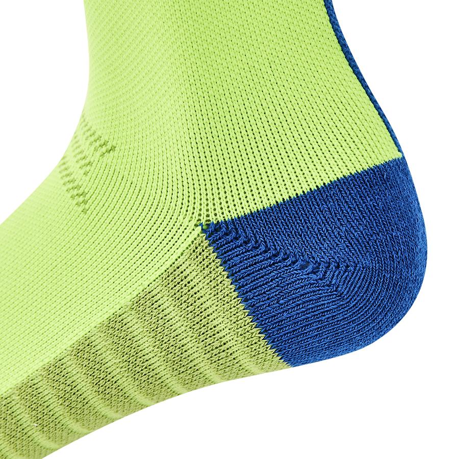 Professional football socks [fluorescent green] 