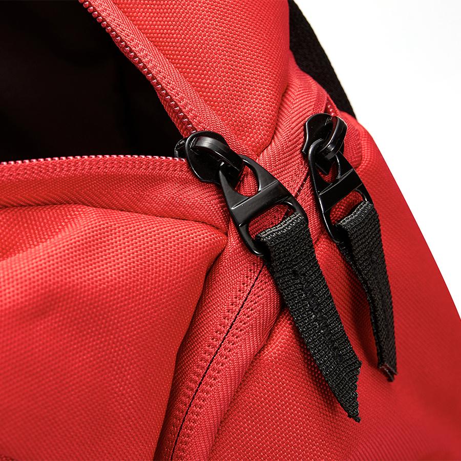 Large capacity sports backpack [red]