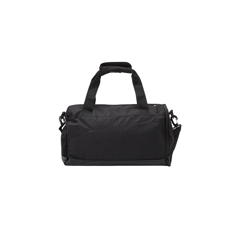 Large-capacity shoulder fitness bag [black]
