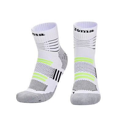 Comprehensive sports socks